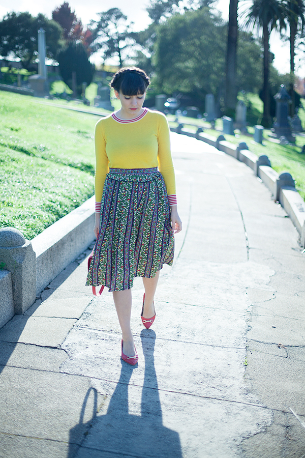 outfit: flowers and braids - calivintage